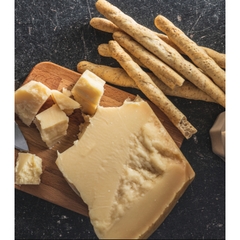 Unilac Phô Mai Grana Panado - Pamersan Khối (Grana Padano) Ý