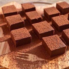 Bột Cacao Indonesia 1kg (dùng làm bánh kẹo, pha chế...)