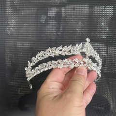 Vương miện cô dâu dáng thấp hai đường đá cao 5cm ngang 15 cm Giangpkc 8-2022  giangpkc-phu-kien-thoi-trang