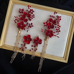 Cài tóc cô dâu hoa đỏ cài hai bên dây tua tua thả tặng kèm bông tai Giangpkc  giangpkc-phu-kien-thoi-trang SP2224866