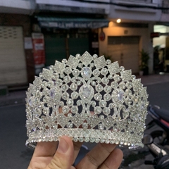 vương miện cô dâu vàng ánh kim đính đá lấp lánh mẫu 11/2020 GiangPKC