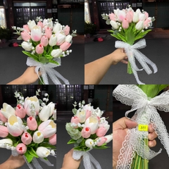Hoa Cưới Cầm Tay Tulip Trắng và Hồng - Sự Tinh Tế và Tươi Mát Cho Cô Dâu giangpkc-phu-kien-thoi-trang