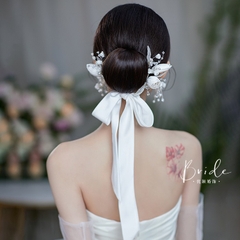 Cài tóc cô dâu hoa tulip trắng kèm dây thắt nơ mẫu mới T3/2023  giangpkc-phu-kien-thoi-trang SP2222615