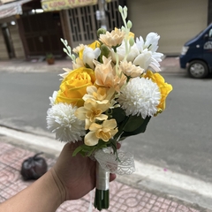 Hoa cầm tay cô dâu rẻ mà đẹp Giangpkc
