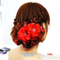 Cài tóc cô dâu hoa đỏ