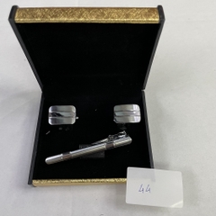 Măng set kèm kẹp Cavat có hộp đựng