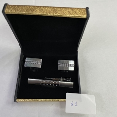 Măng set kèm kẹp Cavat có hộp đựng