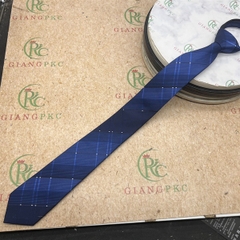 Cà vạt nam mẫu thắt sẵn dây kéo 6cm cao cấp màu xanh chấm trắng mới nhất 2023 Giangpkc