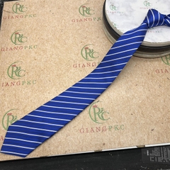 Cà vạt nam màu xanh dương kẻ trắng đen tự thắt 8cm sang trọng mới 2023 Giangpkc