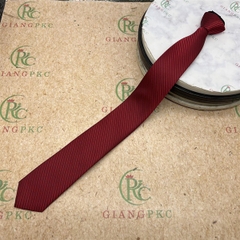 Cà vạt nam mẫu thắt sẵn dây kéo 6cm màu đỏ đô kẻ ánh mẫu mới nhất 2023 Giangpkc