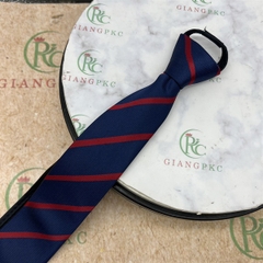 Cà vạt nam mẫu thắt sẵn dây kéo 6cm màu xanh đen kẻ đỏ mẫu mới nhất 2023 Giangpkc