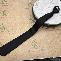 Cà vạt nam mẫu thắt sẵn dây kéo 6cm màu đen kẻ tăm mới nhất 2023 Giangpkc