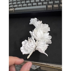 Bộ hai hoa cài tóc cô dâu trắng Giangpkc 2022 -5-01
