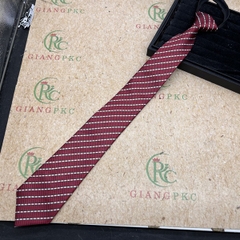Cà vạt bản 8cm thắt sẵn dây kéo vải bóng đẹp dày 3 lớp màu đỏ đô kẻ chấm