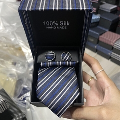 Cà vạt nam màu xanh đen kẻ trắng kèm hộp bản nhỏ 6cm dành cho nam thanh niên set đầy đủ mẫu t11-2023 Giangpkc 011-13