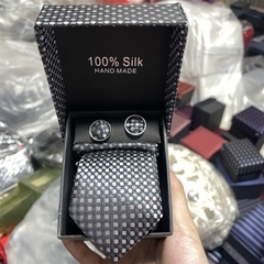 Cà vạt nam màu đen chấm ô vuông kèm hộp bản nhỏ 6cm dành cho nam thanh niên set đầy đủ mẫu t11-2023 Giangpkc 011-25