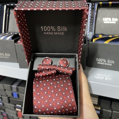 Cà vạt nam màu đỏ chấm kèm hộp bản nhỏ 6cm dành cho nam thanh niên set đầy đủ mẫu t11-2023 Giangpkc 011-73