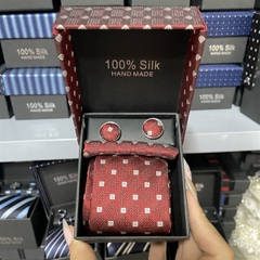 Cà vạt nam màu đỏ chấm kèm hộp bản nhỏ 6cm dành cho nam thanh niên set đầy đủ mẫu t11-2023 Giangpkc 011-69