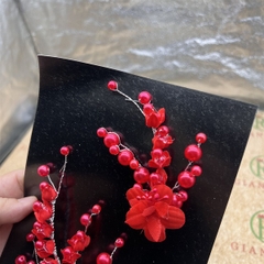 Cài tóc cô dâu hoa linh lan đỏ mẫu thiết kế hàng VNSX tháng 11/2023