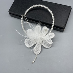 Choker hoa lông vũ dây hạt trai mẫu mới t6/2024
