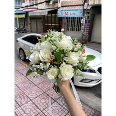 Hoa cầm tay cô dâu rẻ mà đẹp Giangpkc mới 122021
