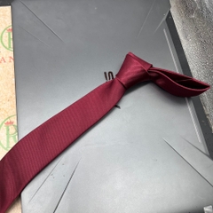 Cà vạt nam màu đỏ bản nhỏ 6cm mẫu mới 2024