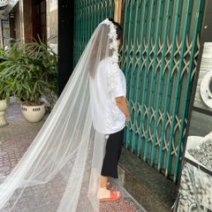 Khăn voan cô dâu dài 3m hoa ren viền đuôi trơn
