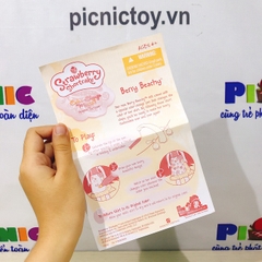 Cô bé dâu tây - trang phục tắm biển