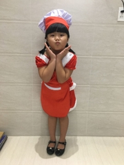 Đồ chơi Tạp dề và mũ đầu bếp trắng
