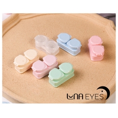 Khay Lens Nắp Gập Nhiều Màu Có Dụng Cụ Đeo