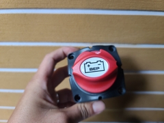 BEP (ĐƠN) Công tắc đóng ngắt dùng cho bộ sạc , dòng điện 12A - Contour Battery Master Switch. Hàng mới 100%