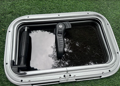 Cửa Nóc Nhôm, KÍNH Acrylic , Kích Thước trong 260x343mm, ngoài 408x625mm, MÃ BS-0089AA02, hàng mới 100%