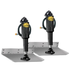 Bệ inox lắp sau đuôi ca nô kèm phụ kiện: ốc vít và gá (để giảm lắc ca nô), kích thước: 9