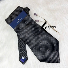 Cà vạt nam tự thắt họa tiết bản 10 cm C066 đen trắng