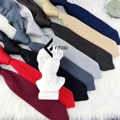 Cà vạt len tự thắt đầu nhọn C23