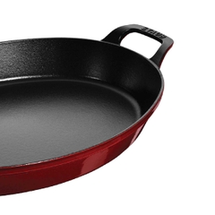 Khay gang oval STAUB - Màu đỏ - 37cm (B)