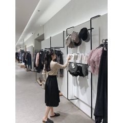 Chân váy xếp ly đen Pull & Bear Auth new tag có sẵn