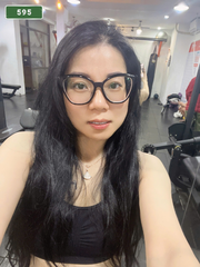 Number 595: MASSAGE SERVICES AT HOME AND HOTEL IN DA NANG (VIETNAM)