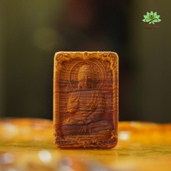 Mặt Dây Chuyền Hoàng Đàn Tuyết Cận Chìm Thấu Quang