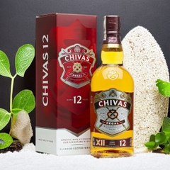 Rượu whisky pha trộn Scotland Chivas Regal 12 năm