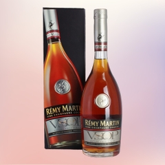 Rượu cognac Pháp Remy Martin VSOP