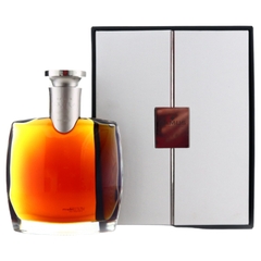 Rượu cognac Pháp Camus Extra Elegance