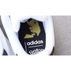 [Chính hãng] Giày thể thao nam Adidas "Adidas Neo Pokemon x Advantage 'Cloud White' Sneakers/Shoes" FW6670