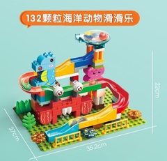 Bộ lắp ghép phát triển tư duy khu vui chơi cầu trượt con vật 133 chi tiết FL1686