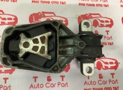 A2462401209   Cao su chân đuôi hộp số GLA200 A2462401209