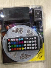 Bộ Led Dán Đổi Màu RGB 5m 5050 (Loại có Silicon Chống Nước)Có Điều Khiển Từ Xa 44 Phím