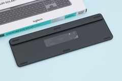 Bàn phím Bluetooth Logitech Slim Solar K980