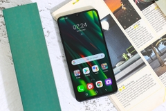 Điện thoại Vsmart Aris Pro (8/128) - Hàng chính hãng