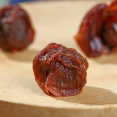 Vải thiều sấy khô