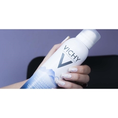 Combo Vichy Xịt Khoáng 50ml + Kem Chống Nắng Kiềm Dầu 50ml